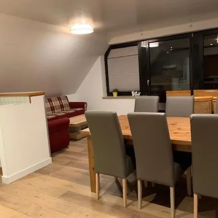 Dubbel Tot 14 Personen Westfeld *